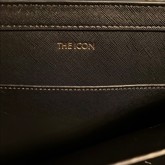 Ted Baker Black Structured Tote Bag with Minimalist Design - Picture 3 of 5